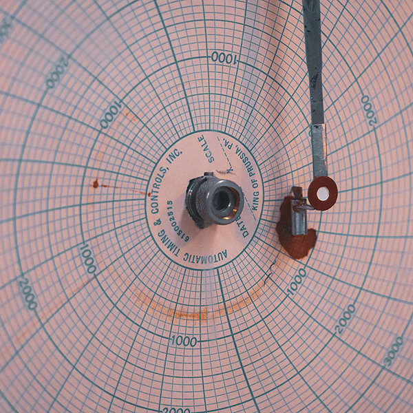 A 1950s gauge used for taking measurements.